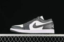 Picture of Air Jordan 1 LOW _SKUfw20757785475809571fw